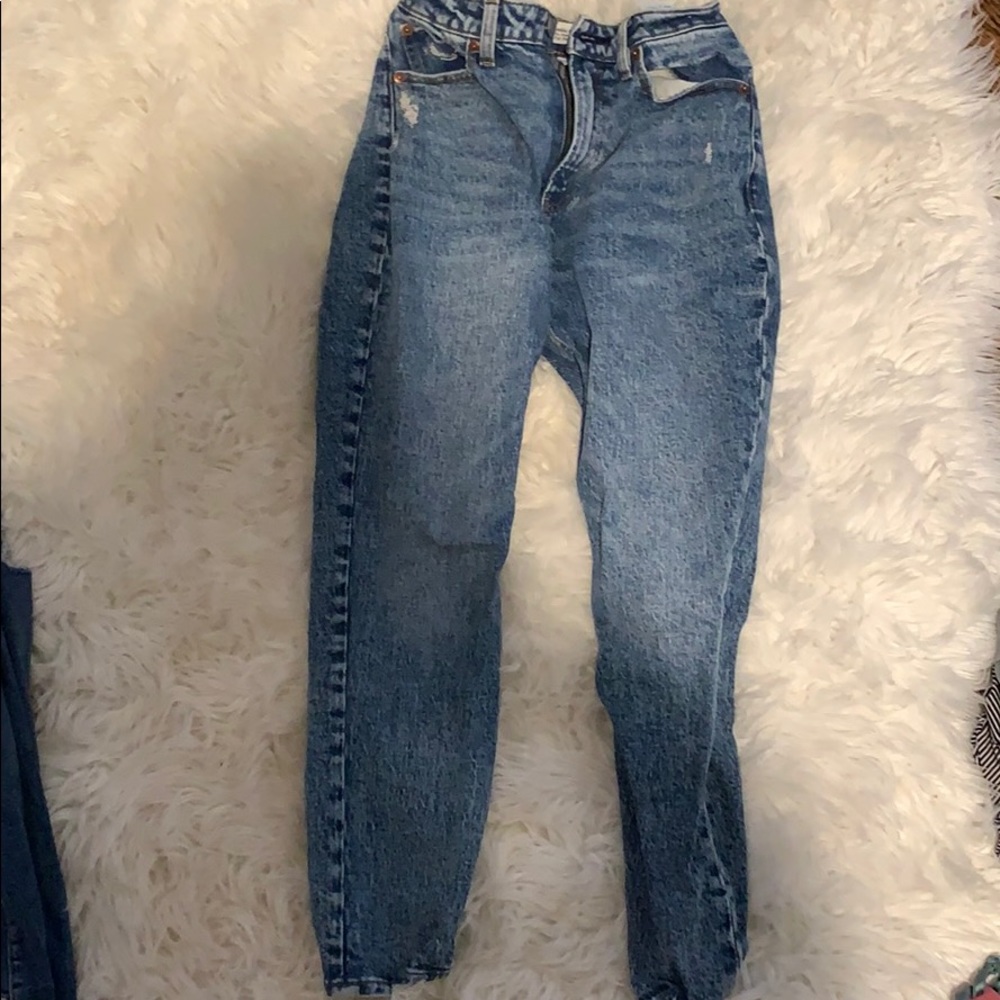 Abercrombie Mom Jeans